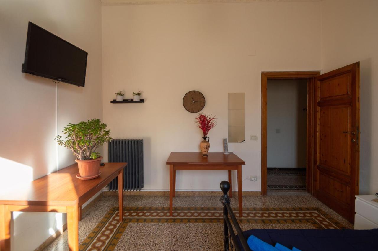 Bonanno Street Tower Free Parking Hotell Pisa Eksteriør bilde